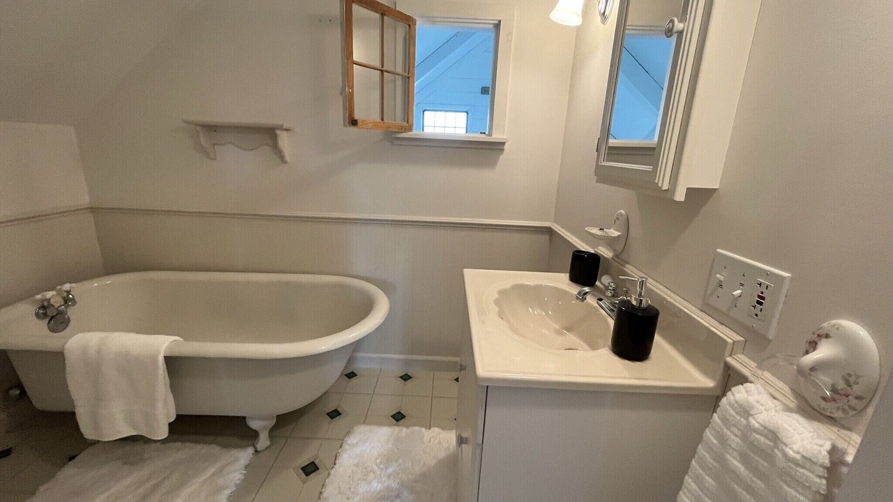 Photo of Bathroom in Owls Head