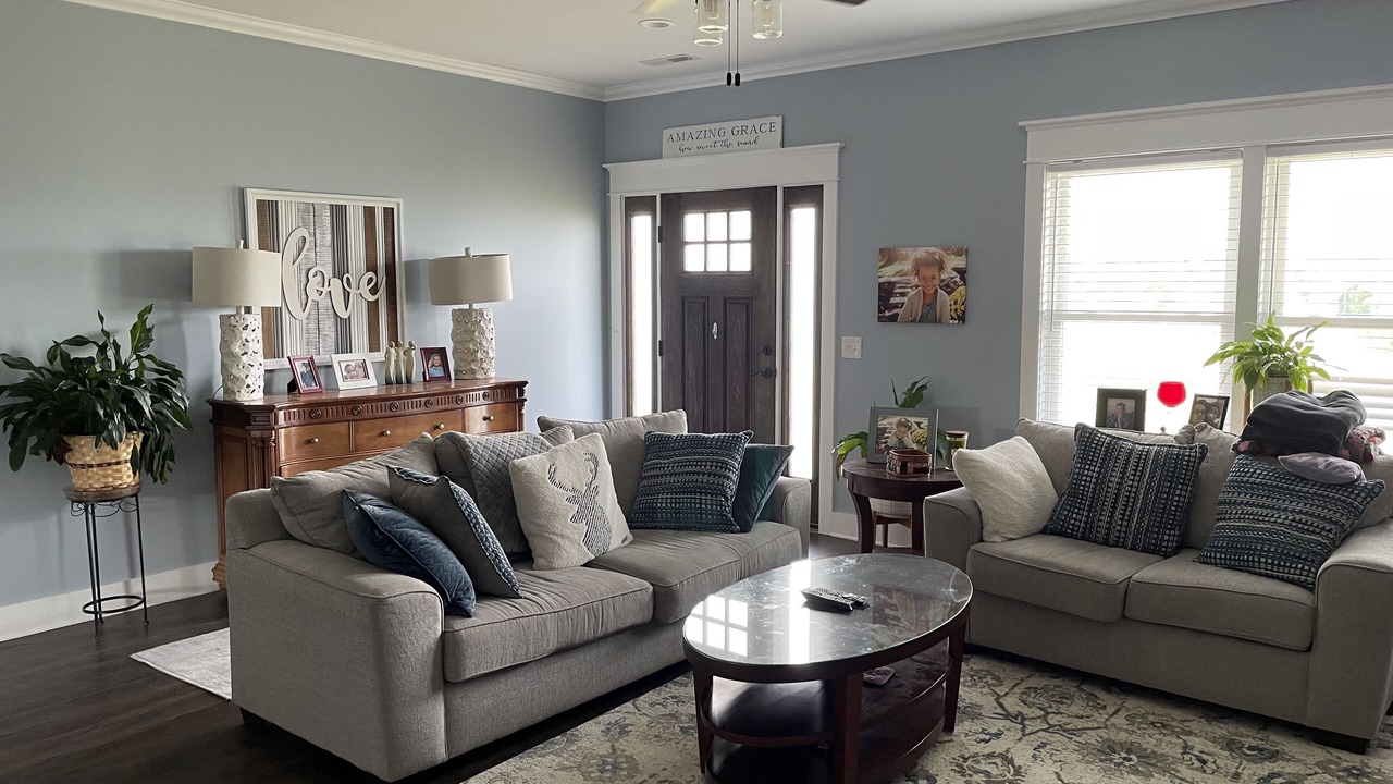Photo of Livingroom in Blacksburg