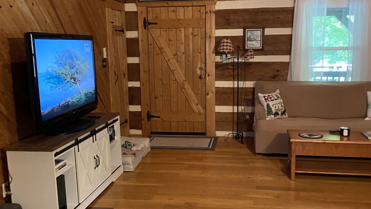 Photo of Livingroom in Fishers Hill