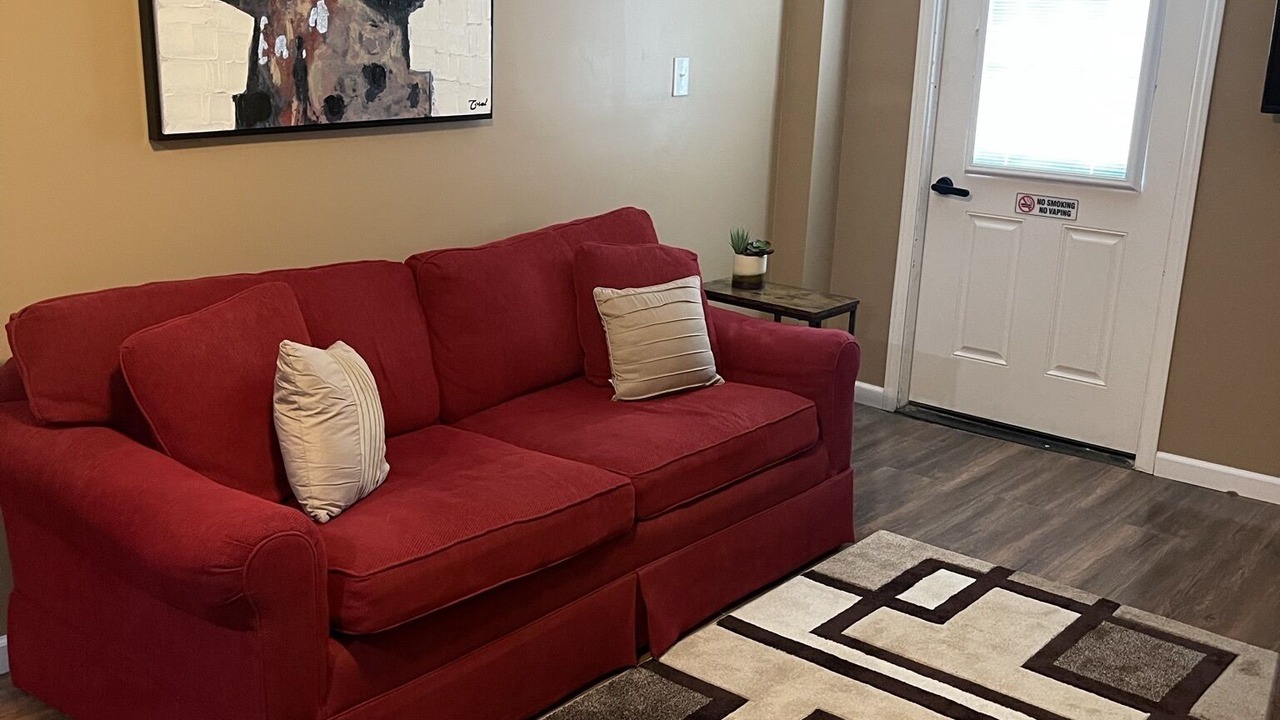 Photo of Livingroom in Northeast Raleigh