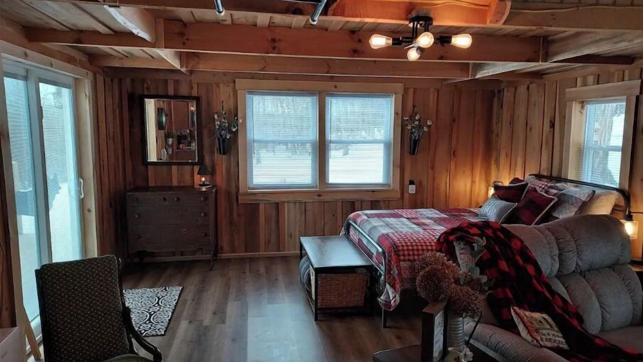 Photo of Bedroom in Harper