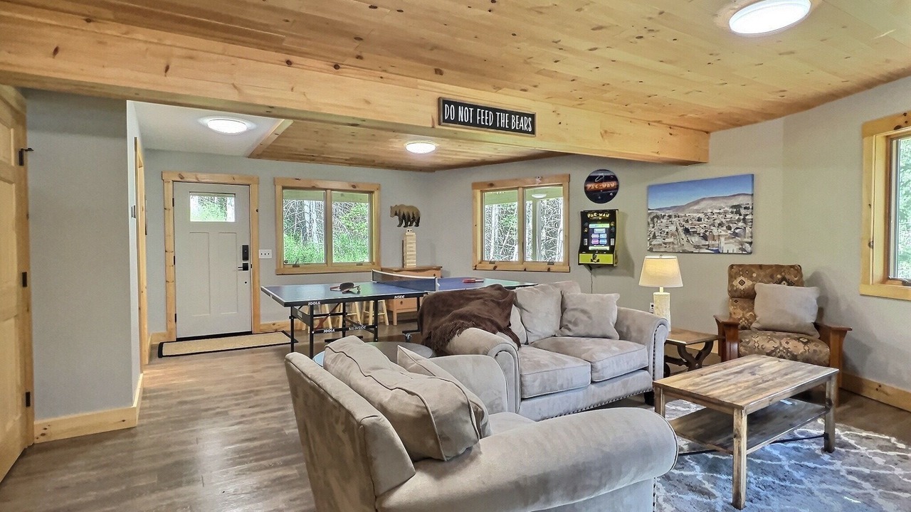 Photo of Livingroom in Little Valley
