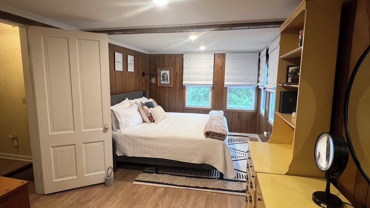 Photo of Bedroom in Burdett