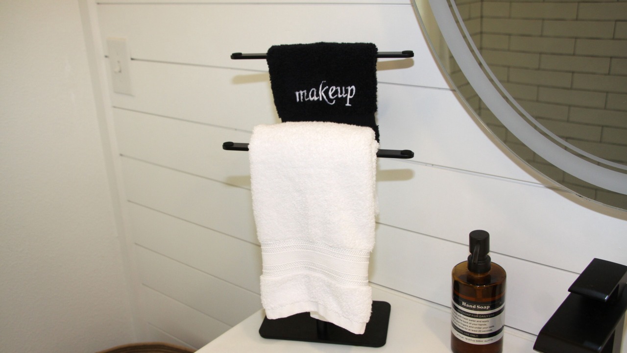 Photo of Bathroom in McArthur