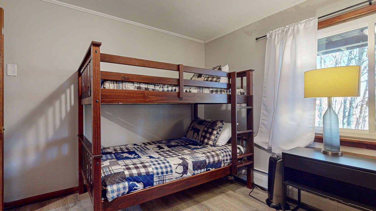 Photo of Bedroom in Stratton and Bromley Ski Areas