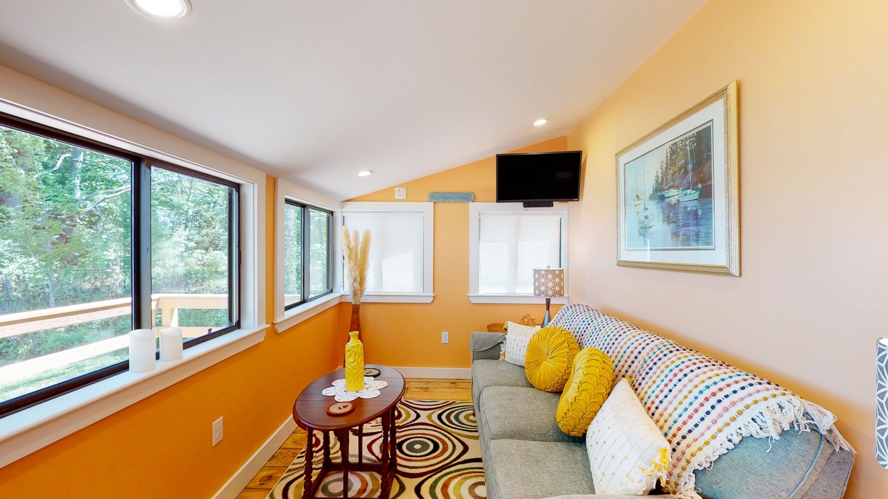 Photo of Livingroom in Cushing