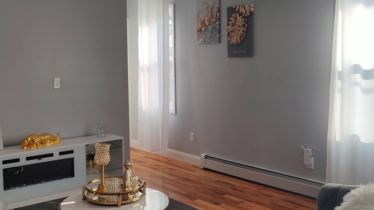 Photo of Livingroom in Clason Point