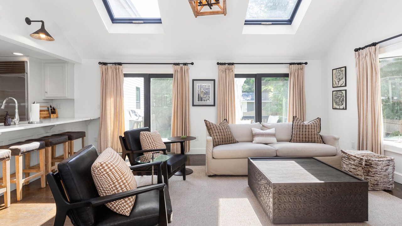 Photo of Livingroom in Andover