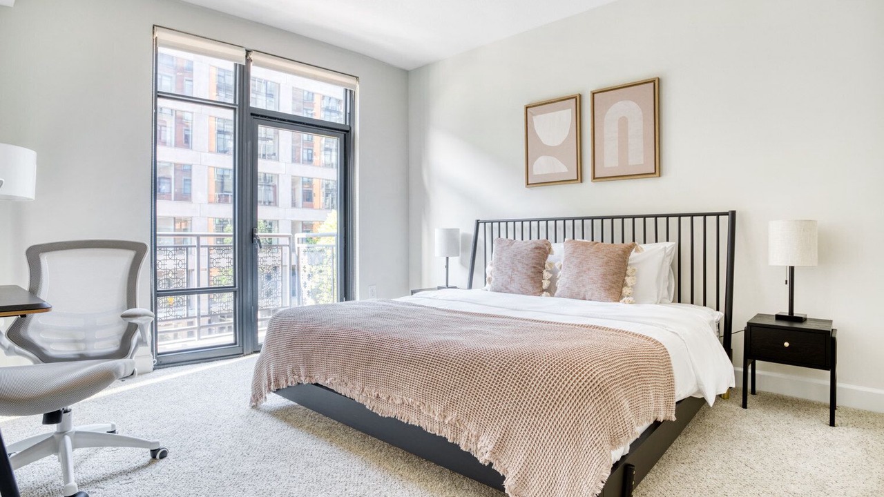 Photo of Bedroom in Mount Vernon Triangle