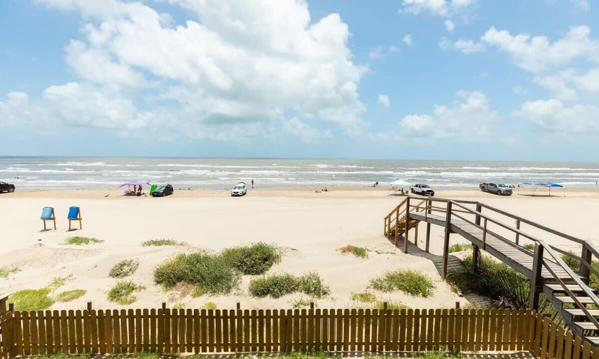 Photo of Others in Surfside Beach