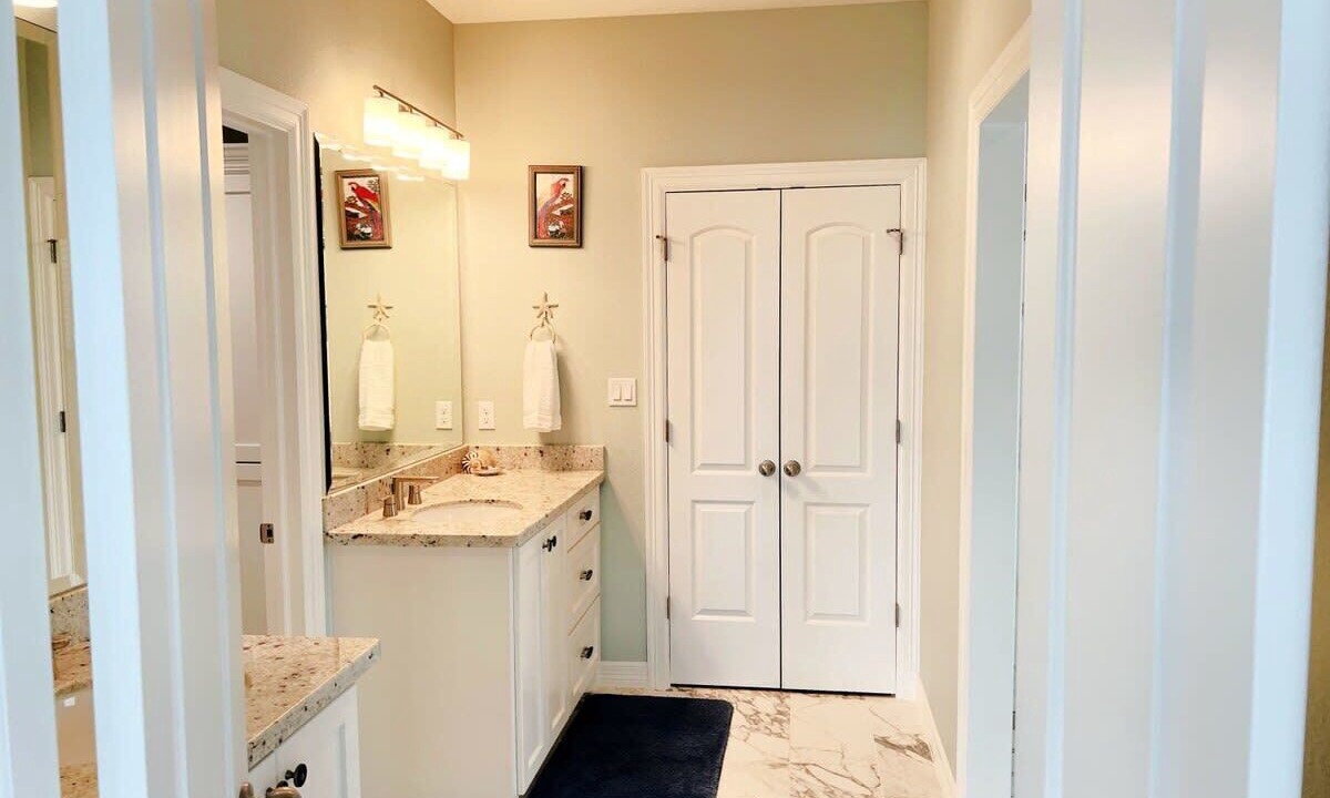 Photo of Bathroom in Surfside Beach