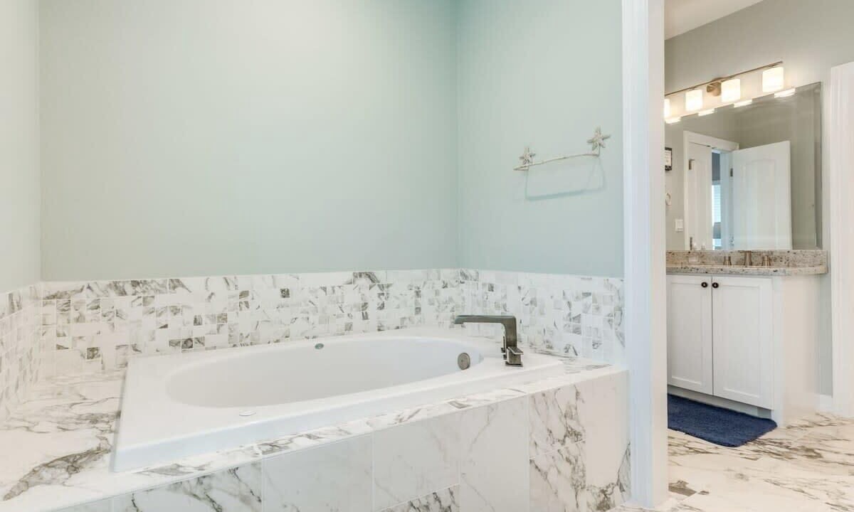 Photo of Bathroom in Surfside Beach
