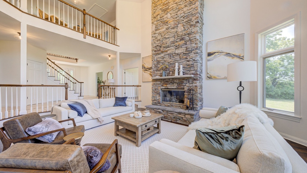 Photo of Livingroom in New Paltz
