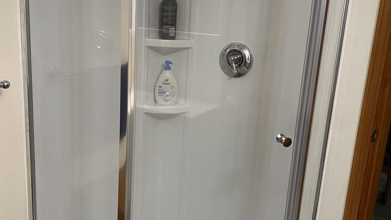 Photo of Bathroom in Brook Farm