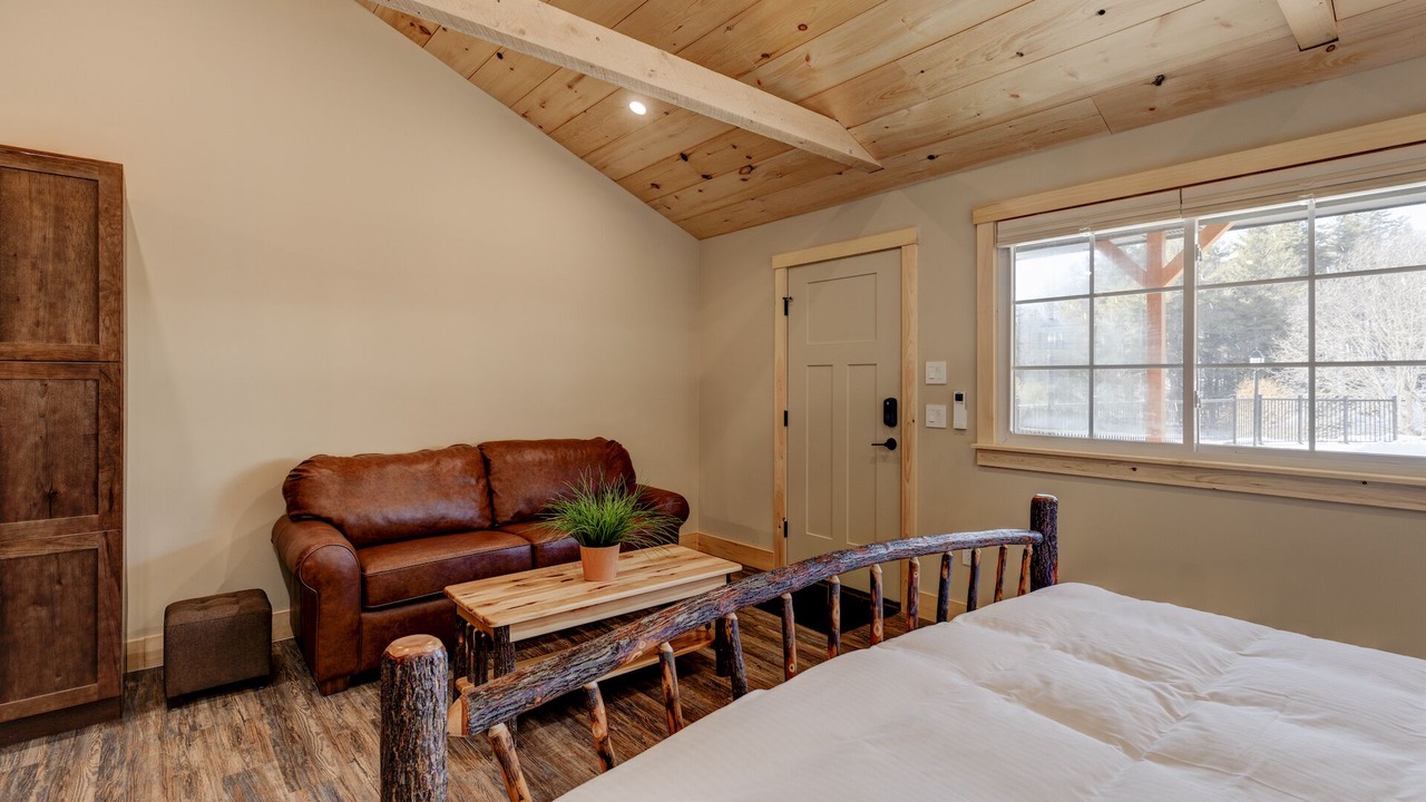 Photo of Bedroom in Sunapee