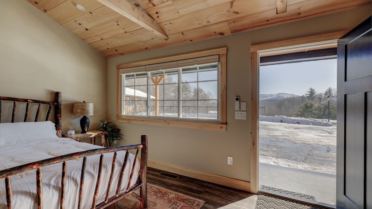 Photo of Bedroom in Sunapee