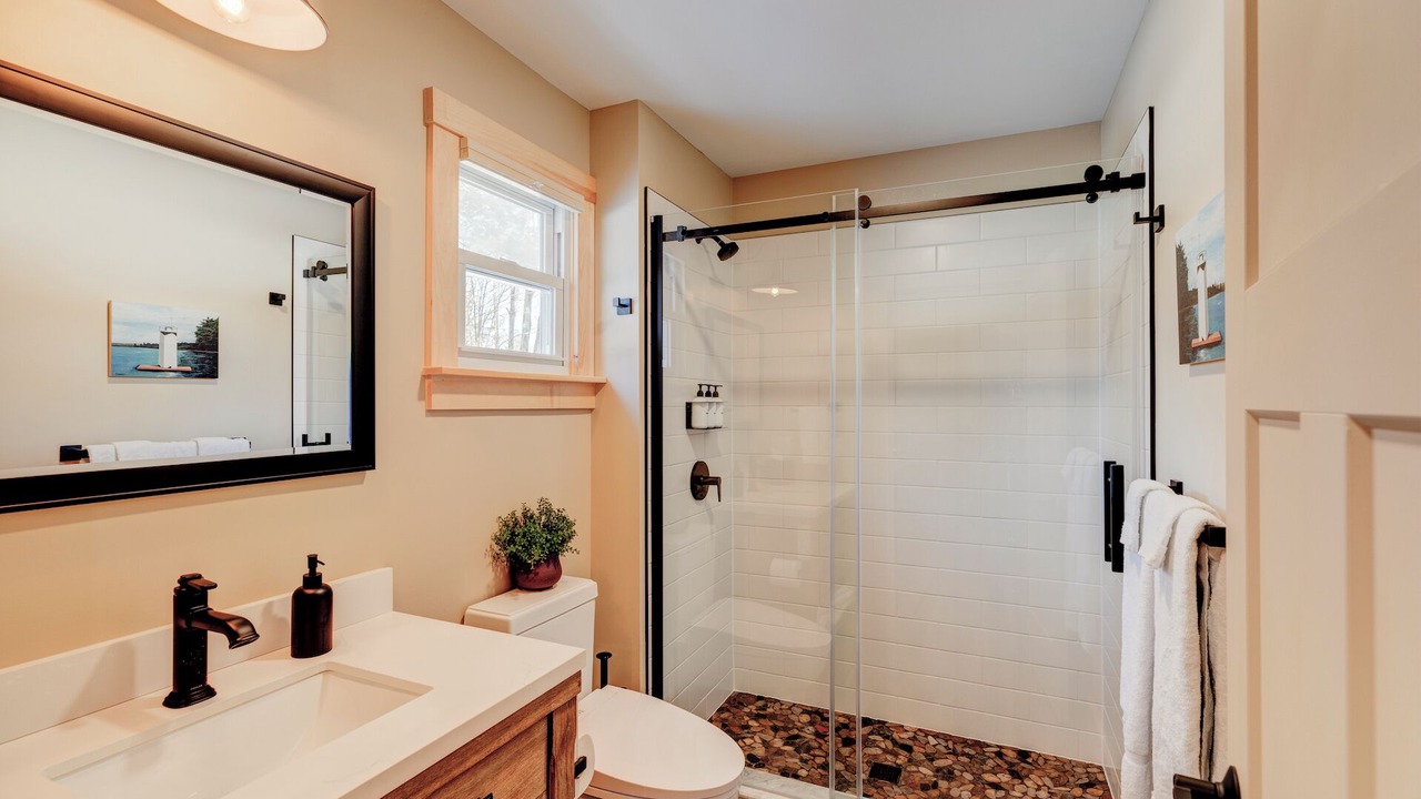 Photo of Bathroom in Sunapee