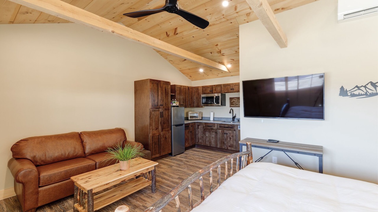 Photo of Bedroom in Sunapee