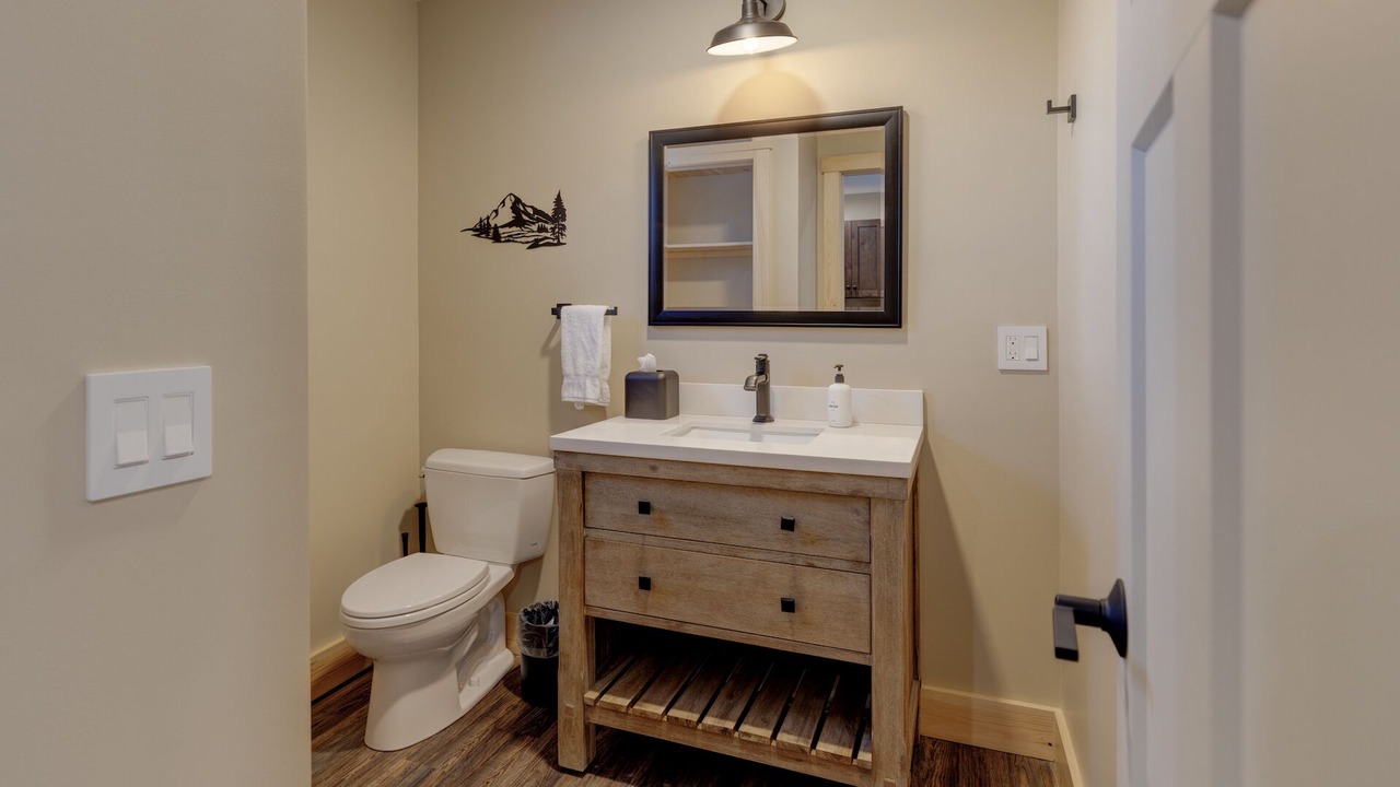 Photo of Bathroom in Sunapee