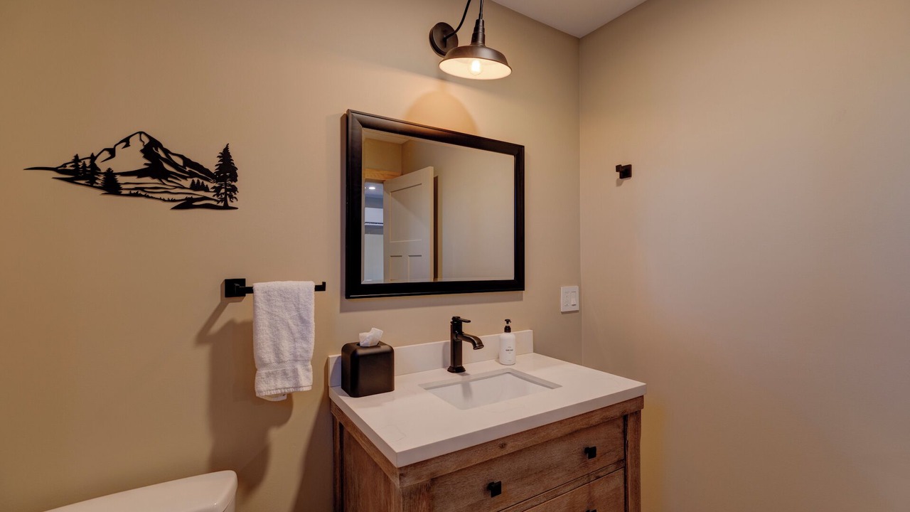 Photo of Bathroom in Sunapee