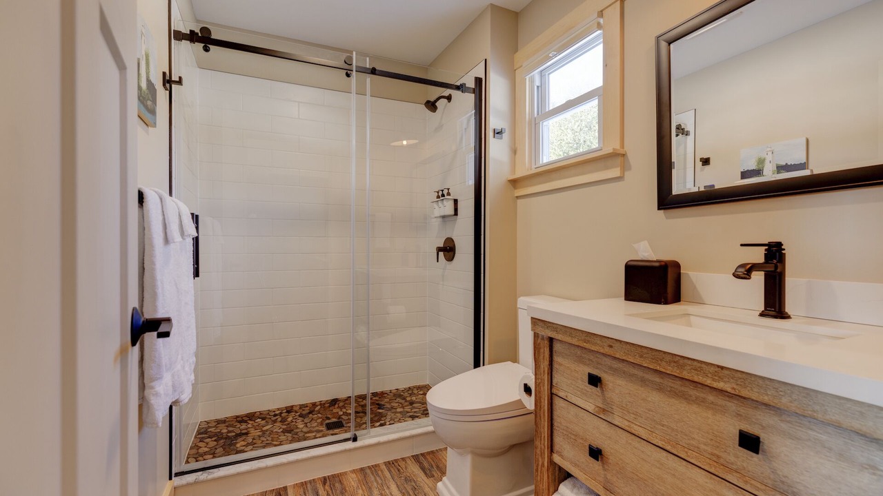 Photo of Bathroom in Sunapee