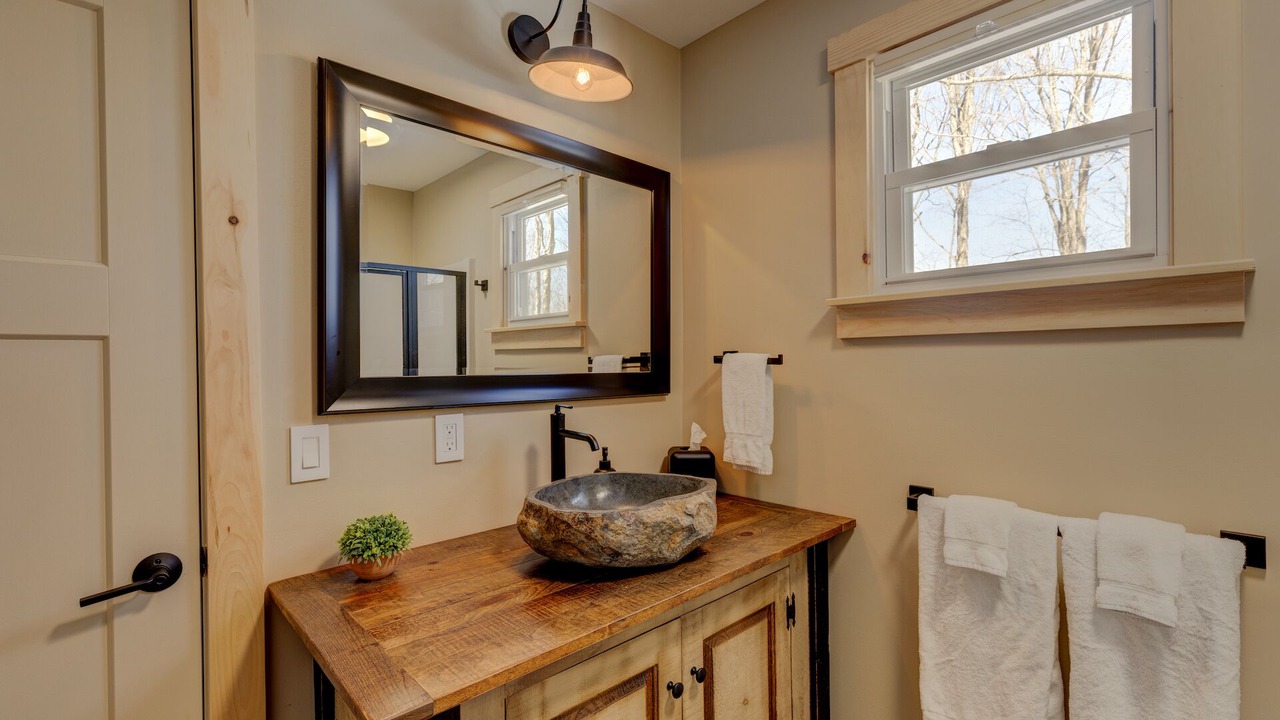 Photo of Bathroom in Sunapee