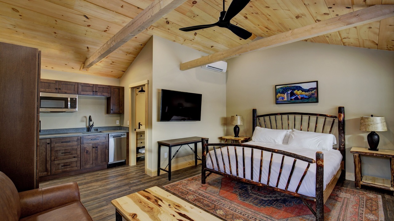 Photo of Bedroom in Sunapee