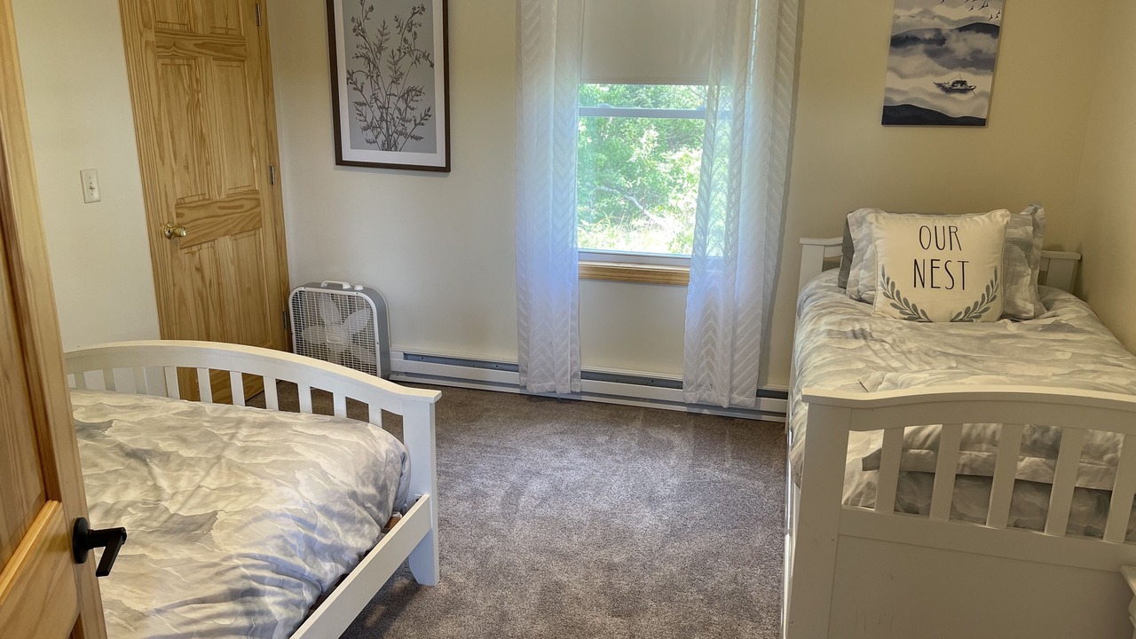 Photo of Bedroom in Stark