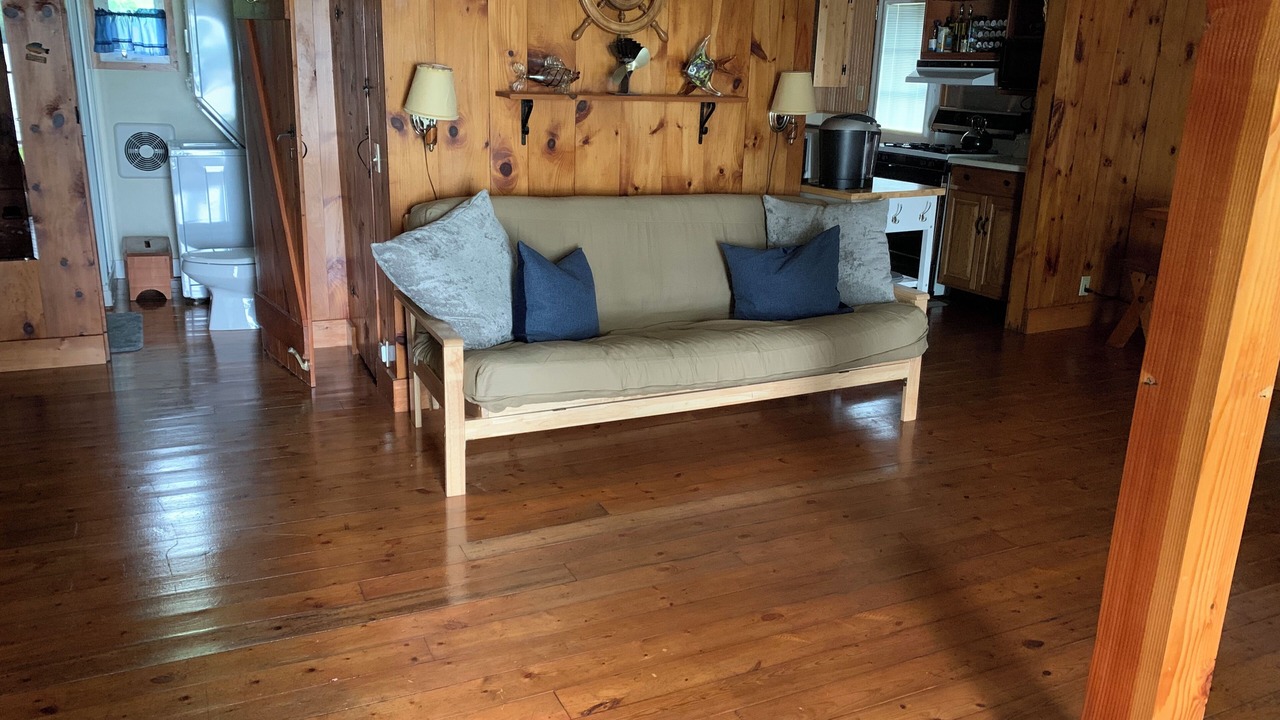 Photo of Livingroom in North Hero
