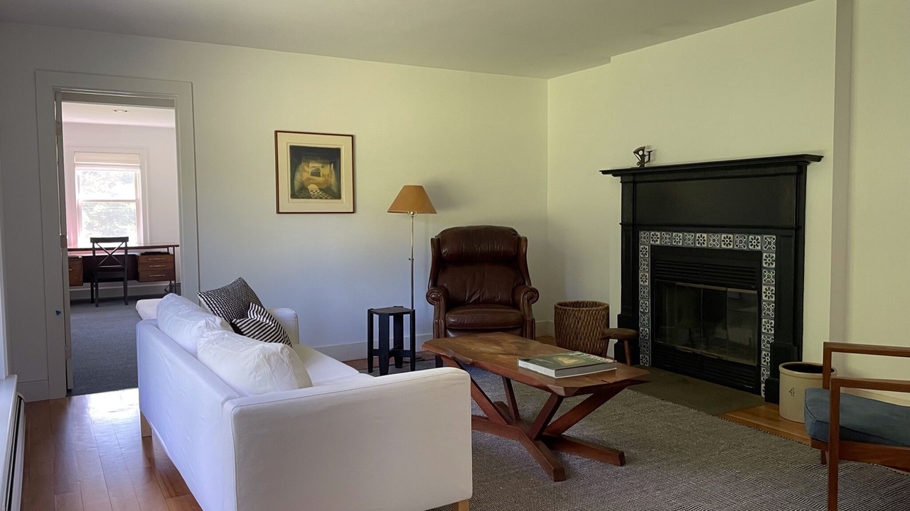 Photo of Livingroom in Canaan