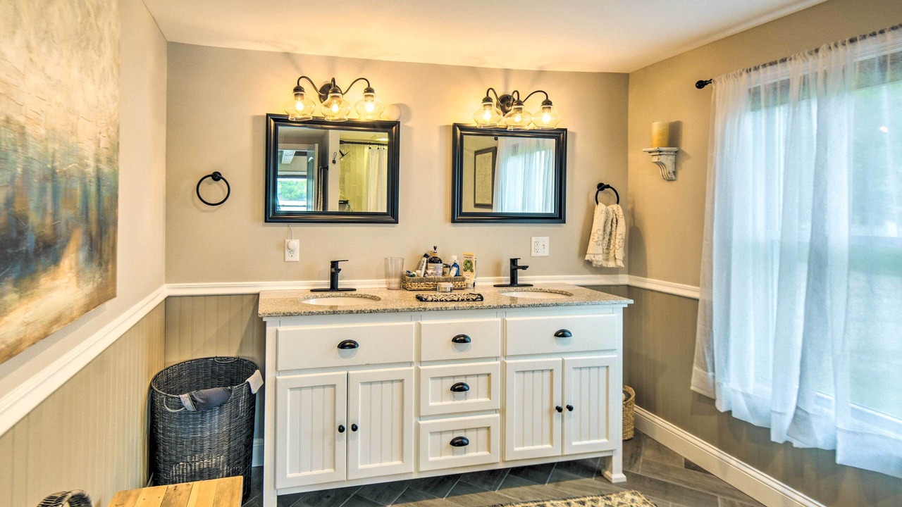 Photo of Bathroom in Enfield