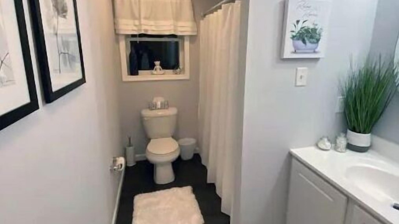 Photo of Bathroom in Saugerties South