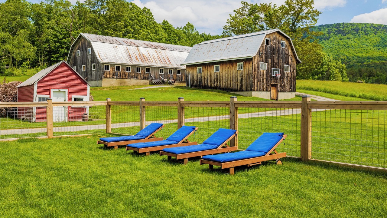 Photo of Outdoor in Rochester