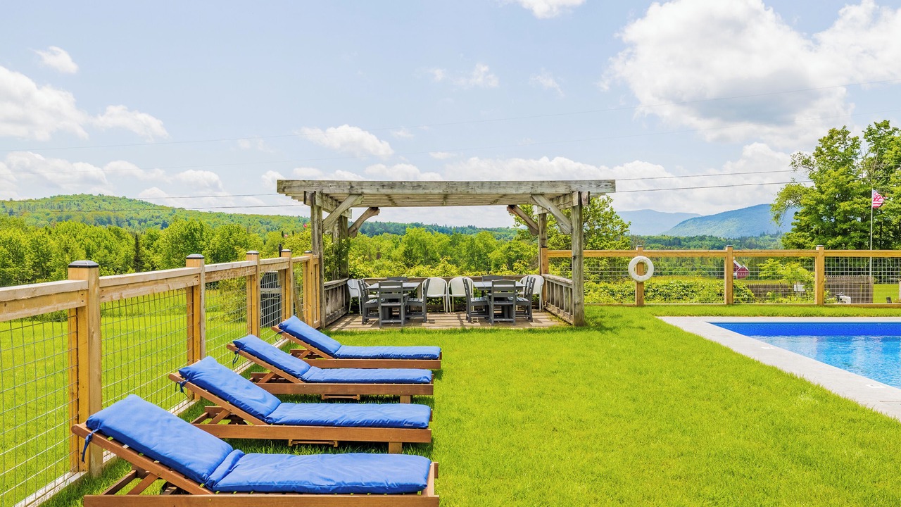 Photo of Outdoor in Rochester