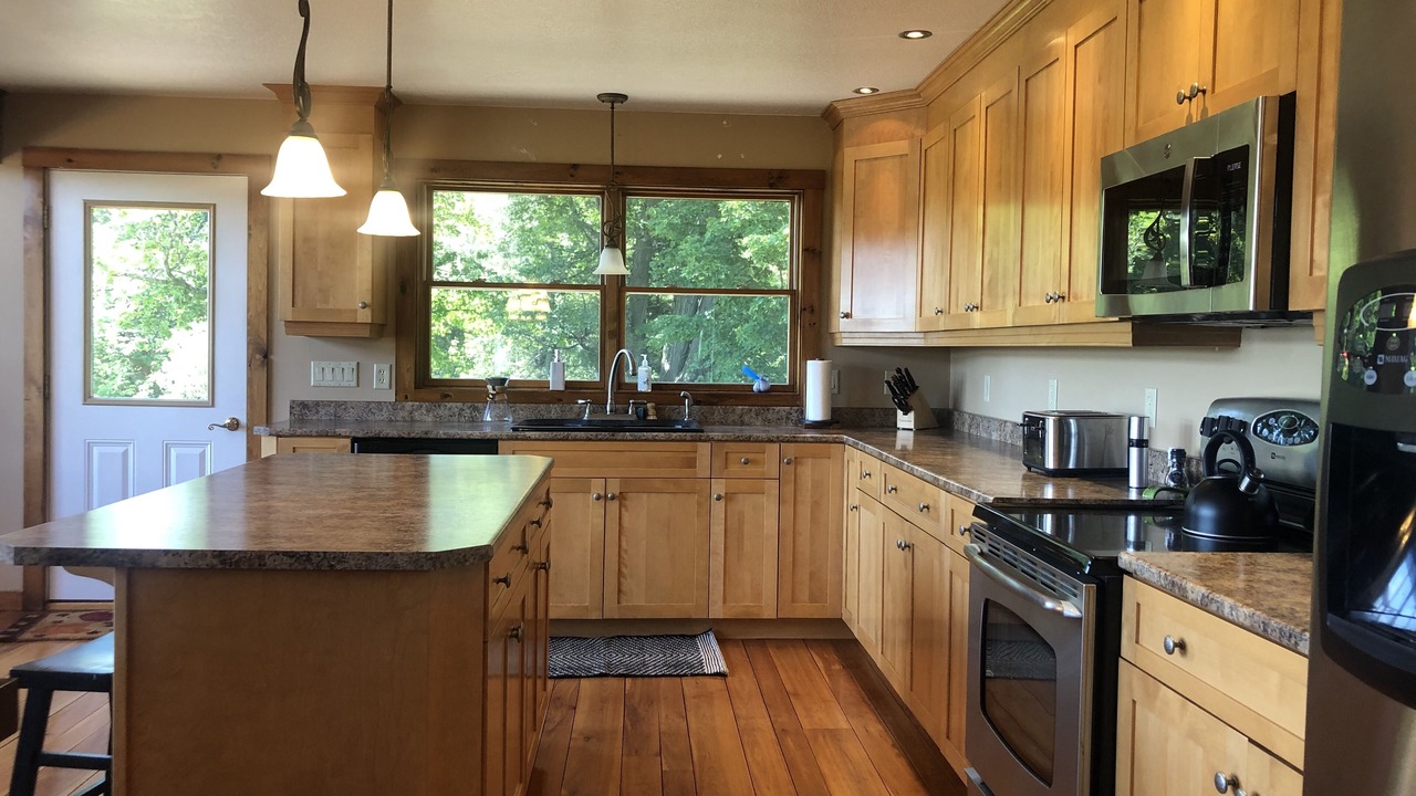 Photo of Kitchen in Newport Center