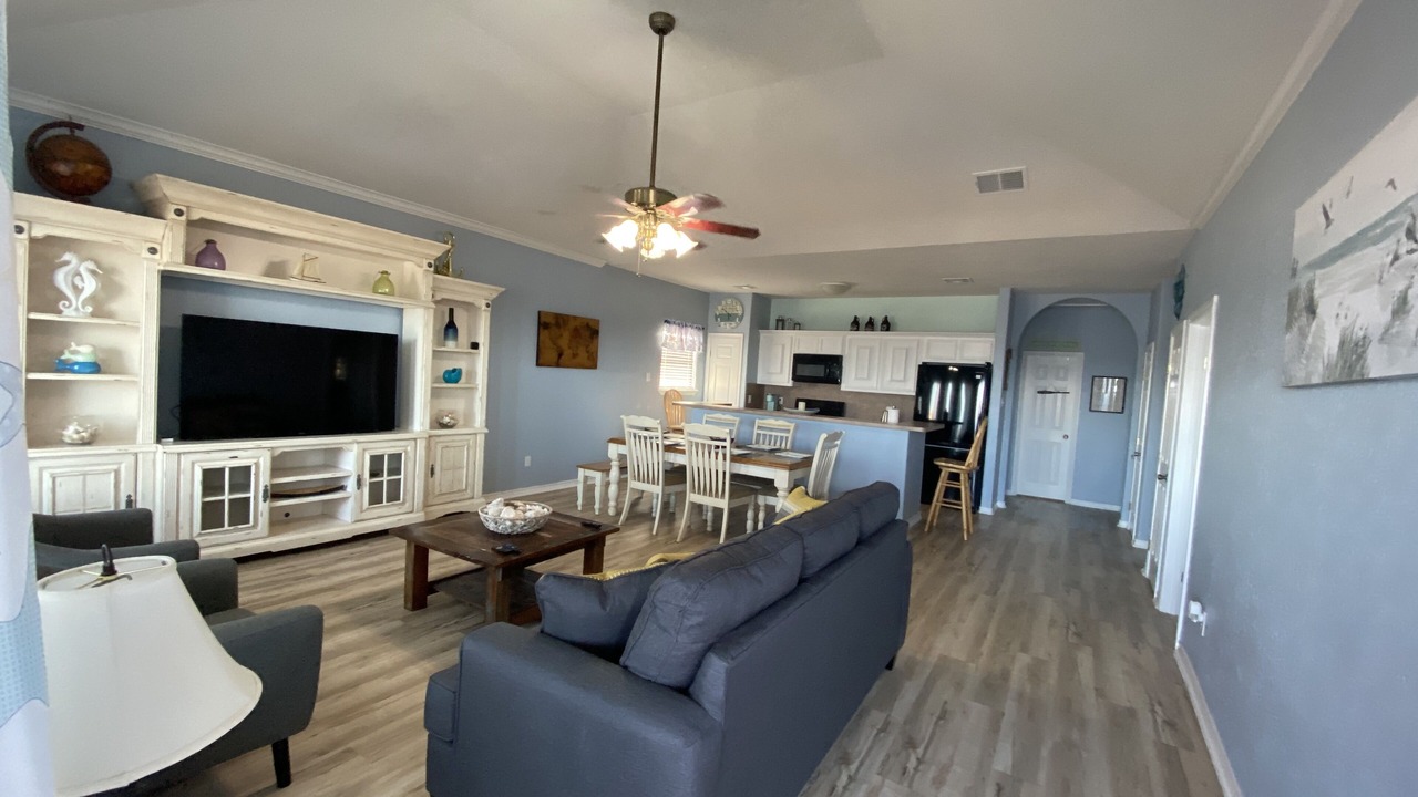 Photo of Livingroom in Surfside Beach
