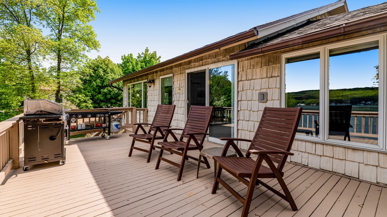 Photo of Patio Balcony in Penn Yan