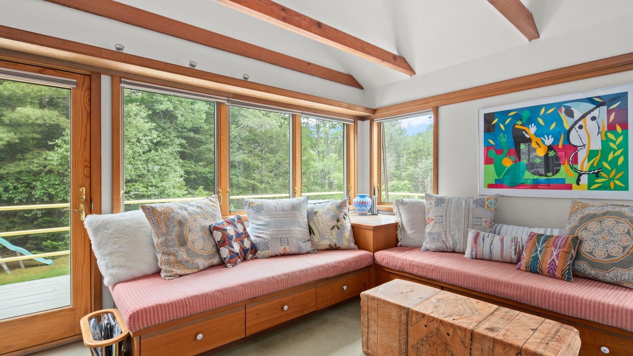 Photo of Bedroom in Warren