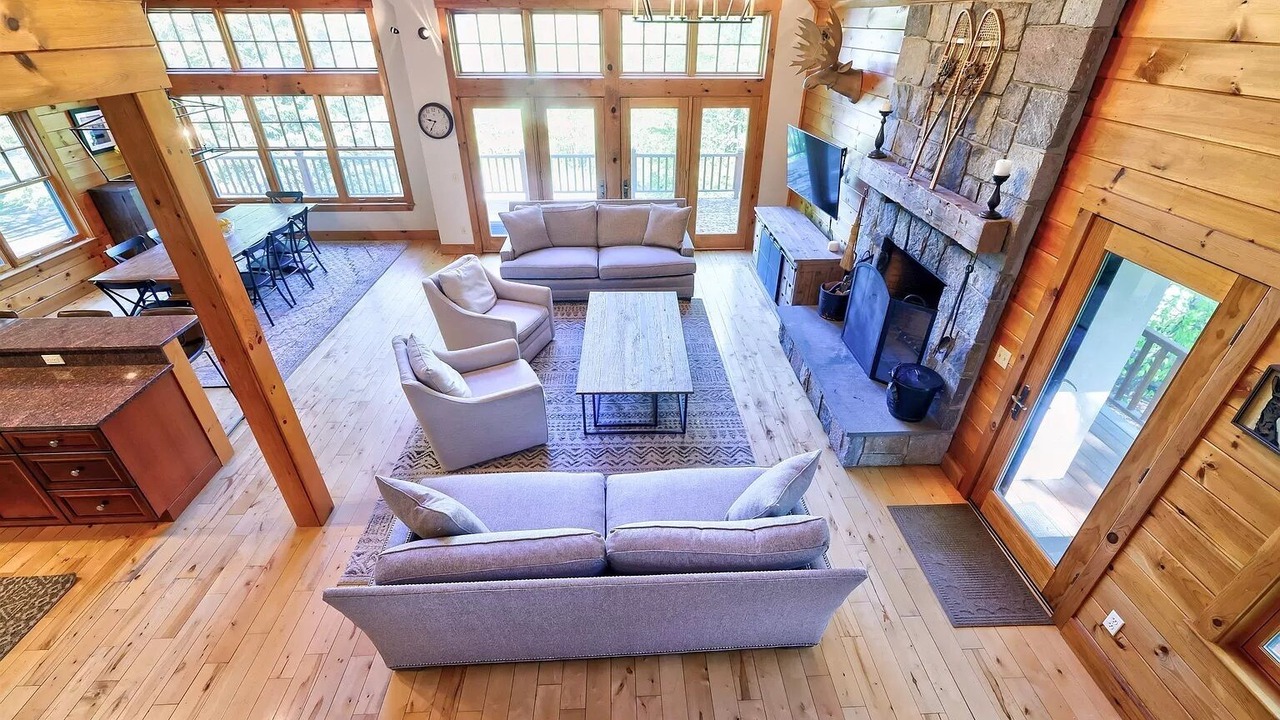 Photo of Livingroom in Stowe