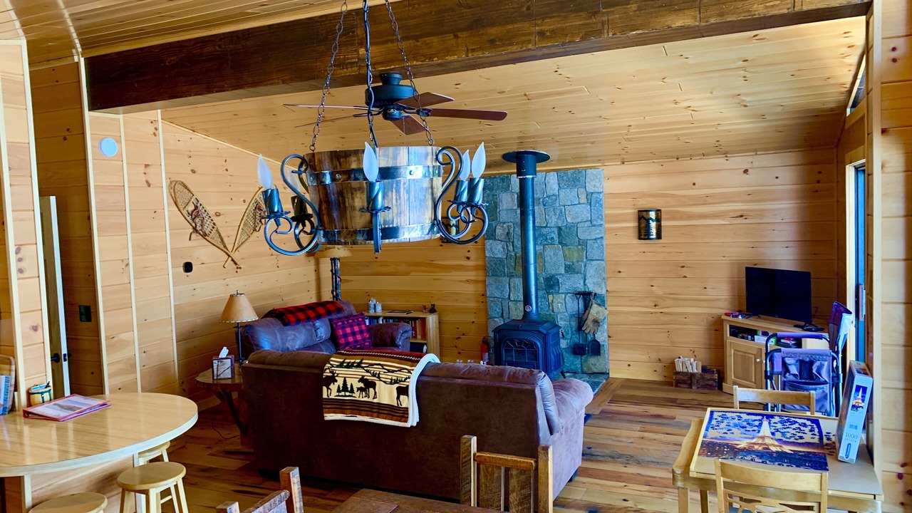 Photo of Bedroom in Indian Lake