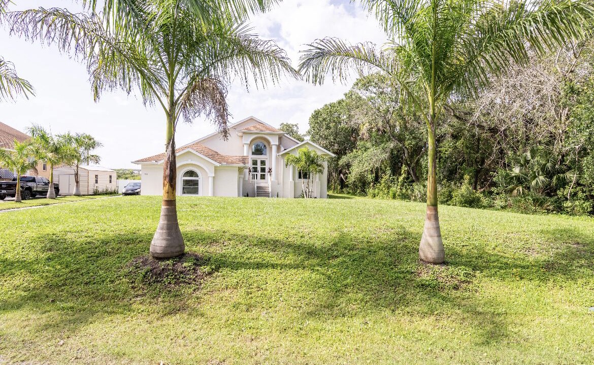 Photo of Outdoor in Greater Palm River Point CDC