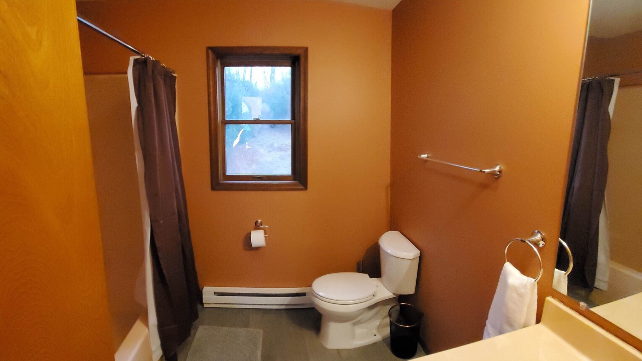 Photo of Bathroom in Jonas
