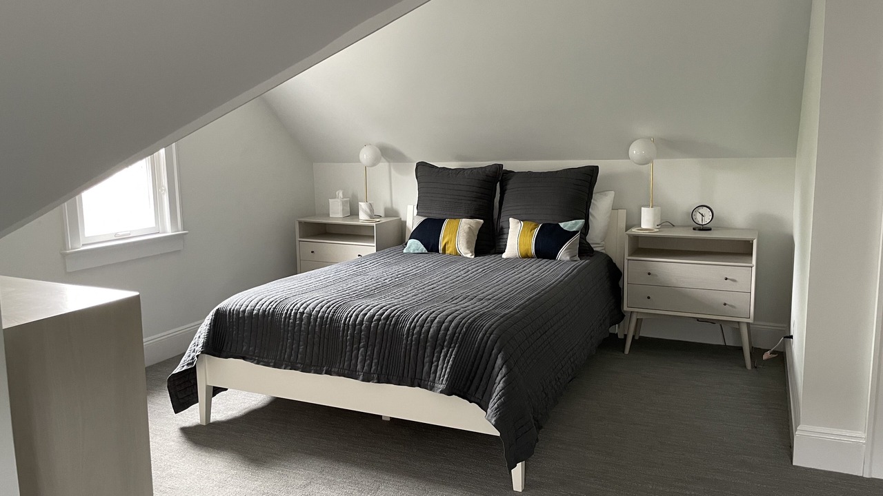 Photo of Bedroom in Spring Lake