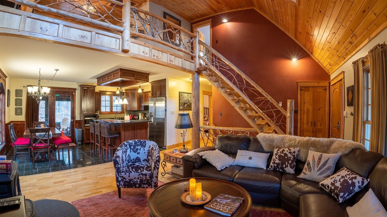 Photo of Livingroom in Jay