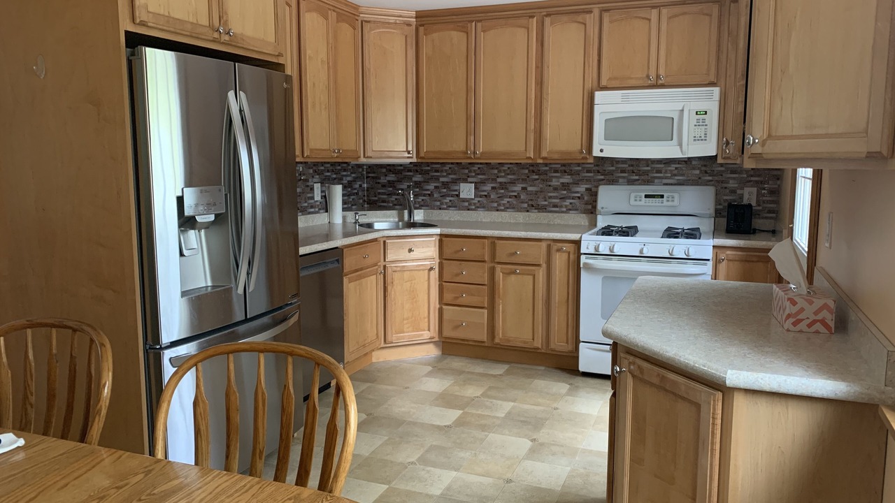 Photo of Kitchen in Geyser Crest