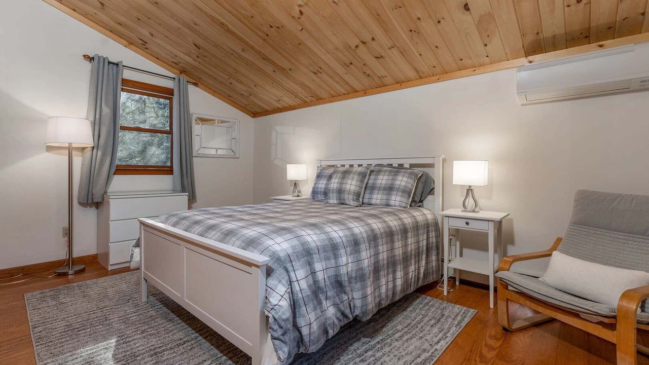 Photo of Bedroom in Quechee