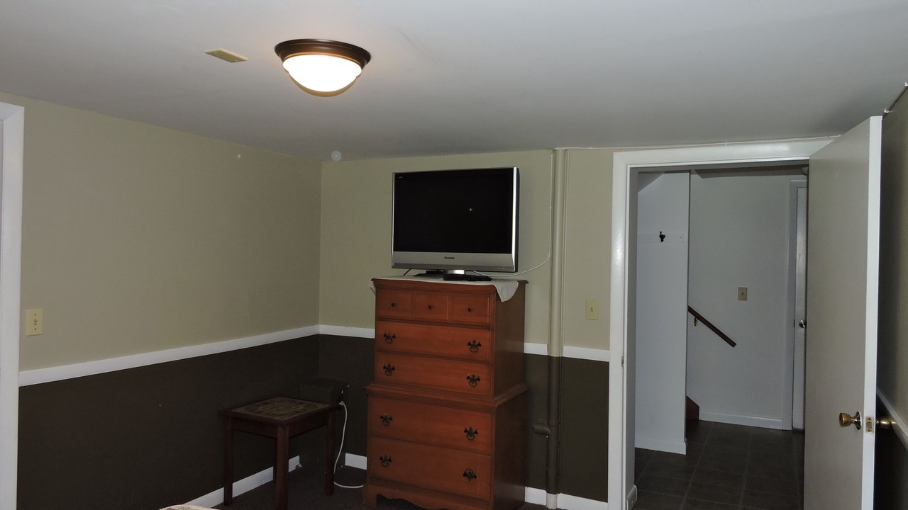 Photo of Bedroom in Moultonborough