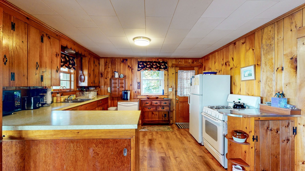 Photo of Kitchen in Moultonborough