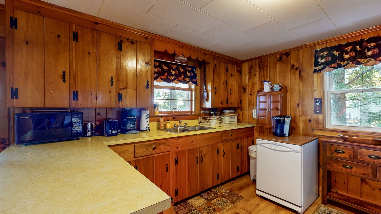 Photo of Kitchen in Moultonborough