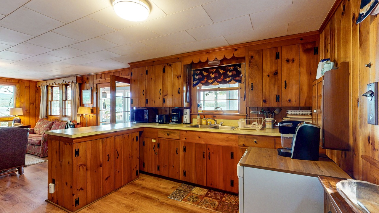 Photo of Kitchen in Moultonborough